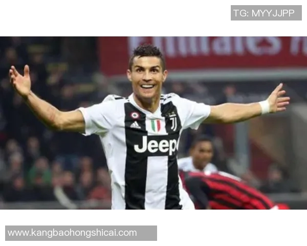 异瞳传奇球星的绿茵故事与足球赛场上独特魅力