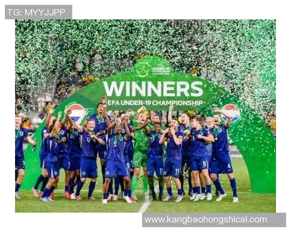 荷兰足球历史最佳球星排名揭秘 各时代巨星的风采与成就