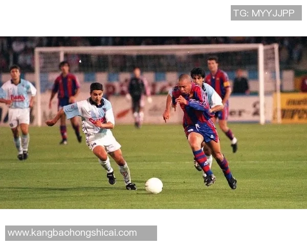 香港足球历史上的传奇球星与辉煌岁月探秘